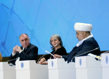 На V Бакинском международном гуманитарном форуме. Азербайджан, Баку, 29 сентября 2016
